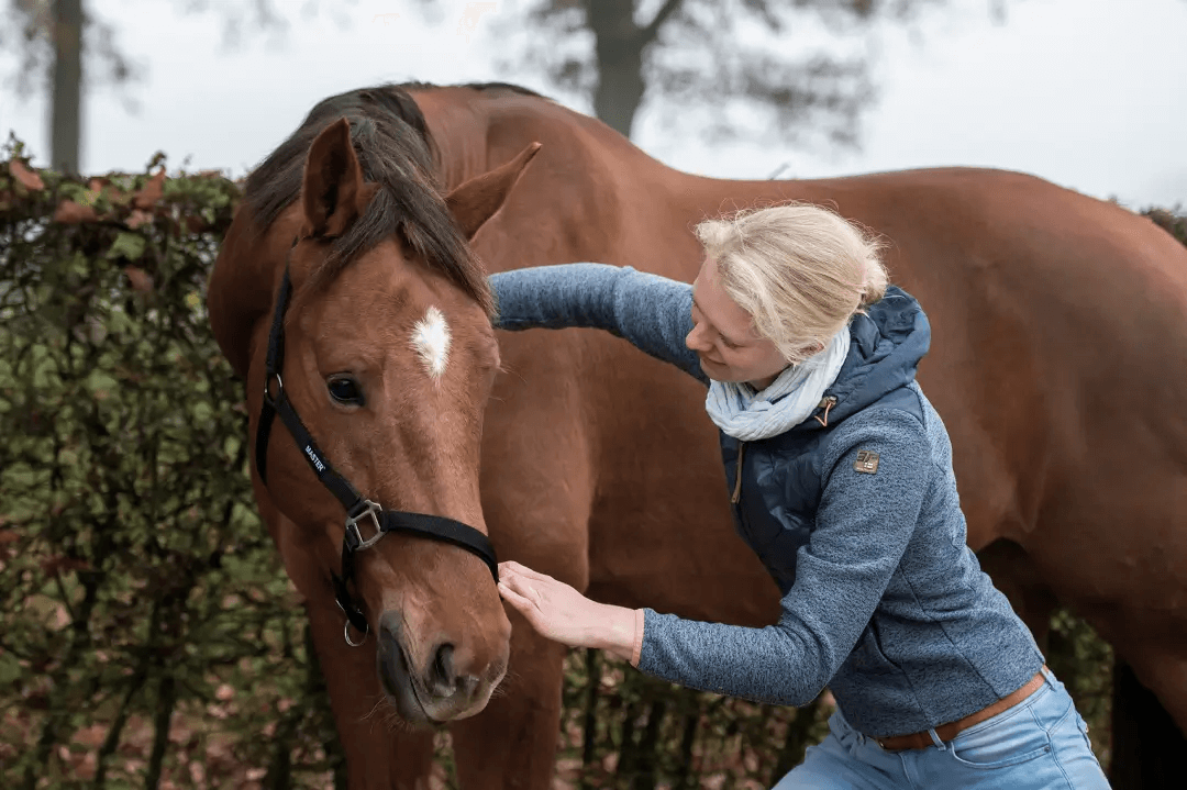 Aagje-Hardeman-chiropractic-care (1)